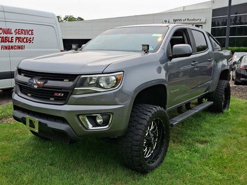 Used 2018 Chevrolet Colorado Z71 RWD image 3