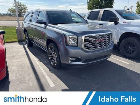 Used 2019 GMC Yukon XL Denali w/ Denali Ultimate Package AWD/4WD image 1