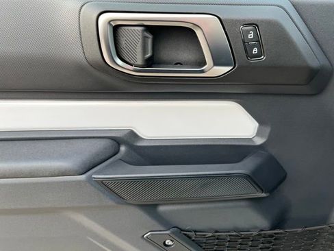New 2025 Ford Bronco 2-Door image 10