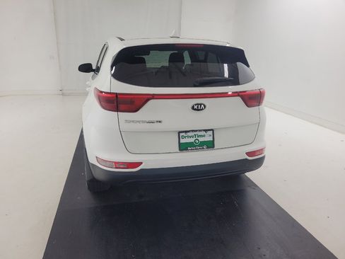 Used 2017 Kia Sportage LX FWD image 6