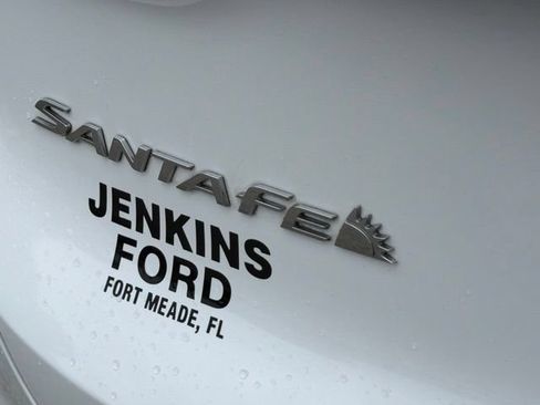 Used 2020 Hyundai Santa Fe SEL FWD image 13