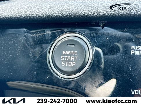 Certified 2021 Kia Sportage SX image 35