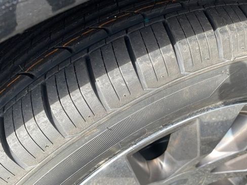 Used 2017 Buick Enclave Premium image 23