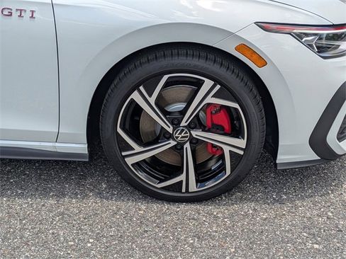 New 2025 Volkswagen GTI SE image 11