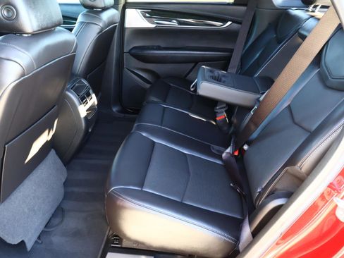 Certified 2021 Cadillac XT5 Premium Luxury image 25