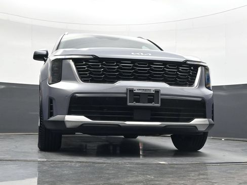 Used 2025 Kia Sorento S FWD image 26