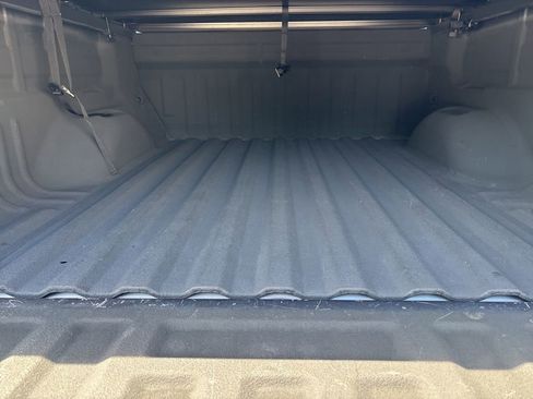 Used 2022 GMC Canyon AT4 w/ Trailering Package AWD/4WD image 11
