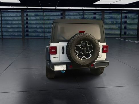 Used 2021 Jeep Wrangler Unlimited Rubicon 4xe image 7