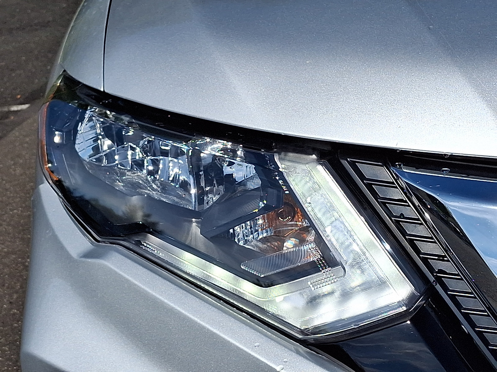 Certified 2017 Nissan Rogue S AWD/4WD image 12