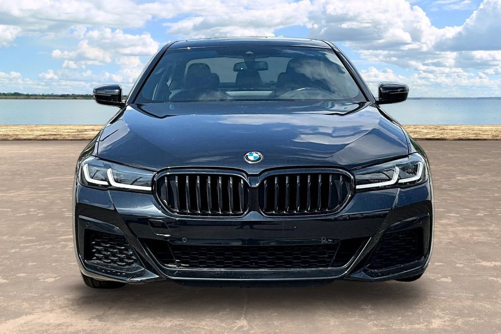 Used 2023 BMW 530i w/ M Sport Package RWD image 2