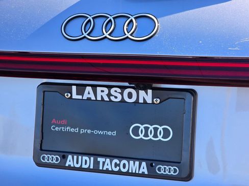 Certified 2025 Audi Q5 Premium Plus w/ Premium Plus AWD/4WD image 32