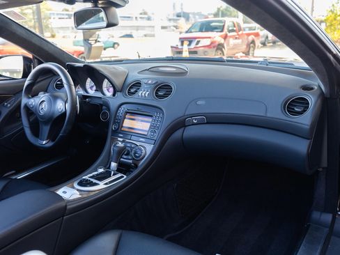 Used 2009 Mercedes-Benz SL 63 AMG image 26