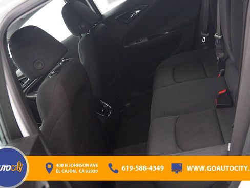 Used 2023 Chevrolet Malibu LT FWD image 14