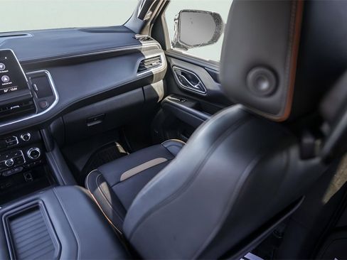 Used 2021 GMC Yukon XL AT4 w/ AT4 Premium Plus Package image 28