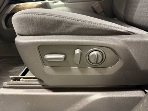 Used 2022 GMC Sierra 1500 Elevation w/ LPO, Elevation Black Package image 12