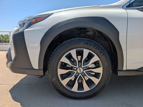 Certified 2025 Subaru Outback Limited XT AWD/4WD image 10