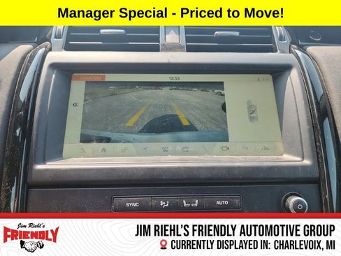 Used 2018 Land Rover Discovery SE image 20