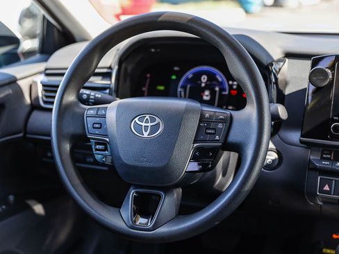 Certified 2025 Toyota Camry LE image 15