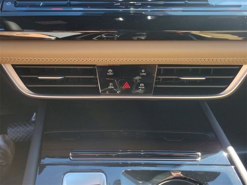 New 2026 Volkswagen Atlas Cross Sport SE image 26