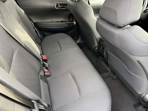 Used 2026 Toyota Corolla Cross LE FWD image 18