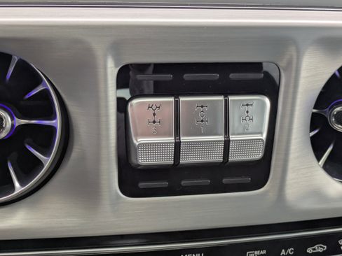 Used 2023 Mercedes-Benz G 63 AMG Squared image 30