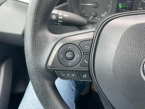 Used 2024 Toyota Corolla LE image 18
