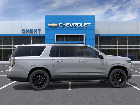 New 2026 Chevrolet Suburban RST w/ Comfort Package AWD/4WD image 5