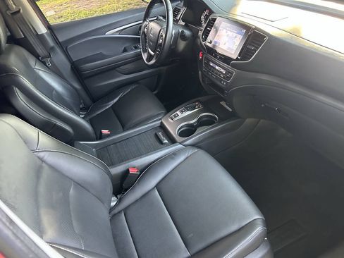 Used 2023 Honda Ridgeline RTL-E image 37