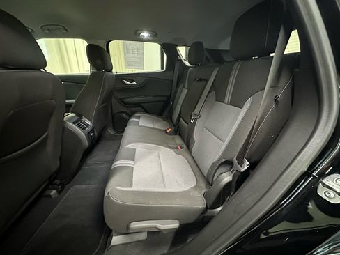 Used 2025 Chevrolet Blazer LT AWD/4WD image 19
