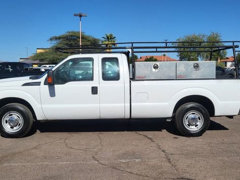 Used 2014 Ford F250 XL w/ Power Equipment Group RWD image 5