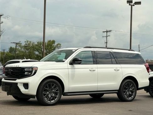 New 2026 Ford Expedition Max Platinum w/ Stealth Appearance Package AWD/4WD image 59