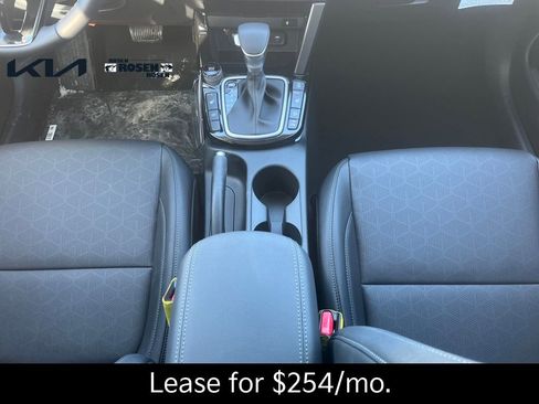 New 2026 Kia Seltos EX image 34