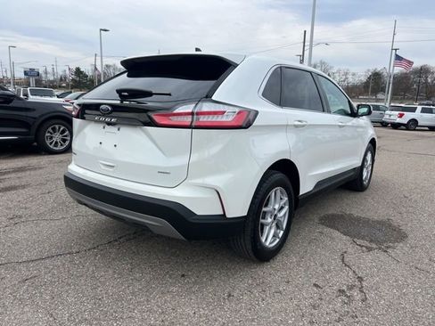Certified 2023 Ford Edge SEL w/ Convenience Package image 4