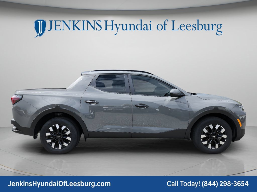 New 2026 Hyundai Santa Cruz SEL FWD image 3