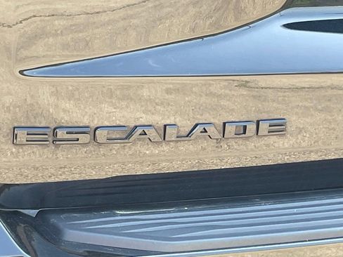 Certified 2024 Cadillac Escalade Sport w/ LPO, ONYX Package AWD/4WD image 24