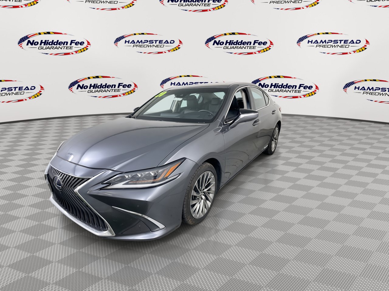 Used 2020 Lexus ES 300h Ultra Luxury w/ Accessory Package 2 FWD image 5