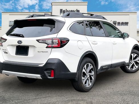 Used 2020 Subaru Outback Limited AWD/4WD image 2