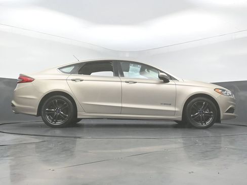 Used 2018 Ford Fusion S FWD image 49