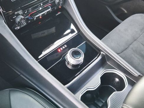 Certified 2025 Jeep Grand Cherokee Altitude RWD image 18
