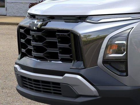 New 2026 Chevrolet Equinox ACTIV AWD/4WD image 13