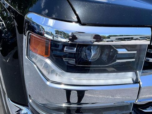 Used 2018 Chevrolet Silverado 1500 LTZ w/ Sport Package AWD/4WD image 27
