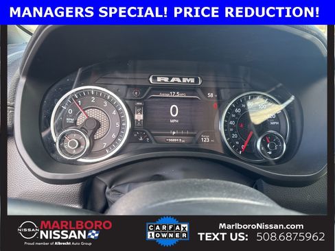 Used 2025 RAM 1500 Laramie image 23
