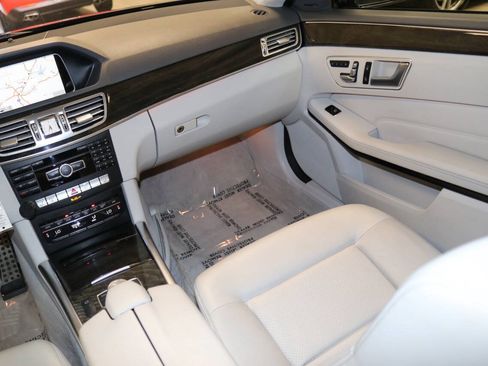 Used 2015 Mercedes-Benz E 350 Sedan image 17