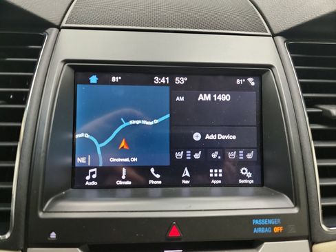 Used 2019 Ford Taurus Limited image 22