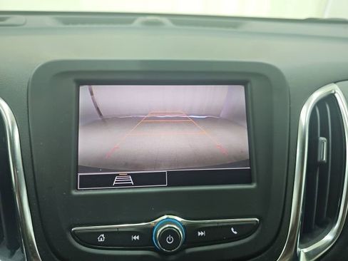 Used 2024 Chevrolet Equinox LT w/ LPO, Floor Liner Package FWD image 7