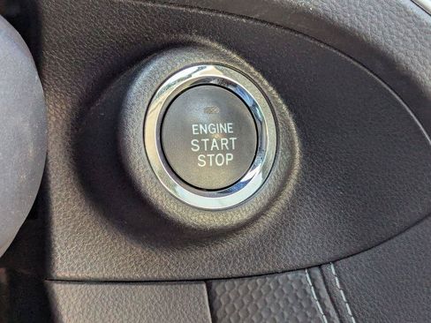 Used 2022 Subaru Forester Limited AWD/4WD image 15