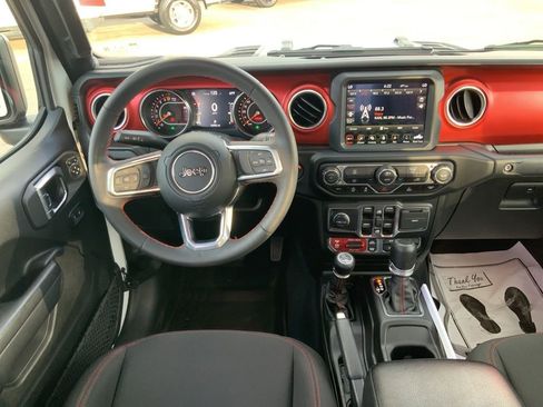 Certified 2023 Jeep Gladiator Rubicon w/ LED Lighting Group AWD/4WD image 21