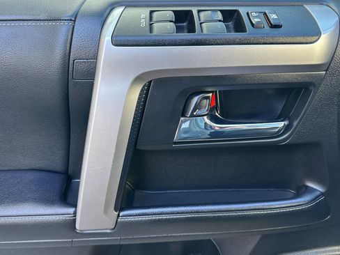 Used 2024 Toyota 4Runner SR5 Premium w/ Moonroof Package image 11