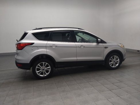 Used 2019 Ford Escape SEL image 10