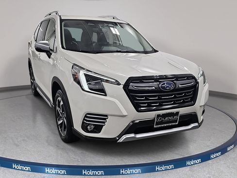 Used 2023 Subaru Forester Touring AWD/4WD image 8